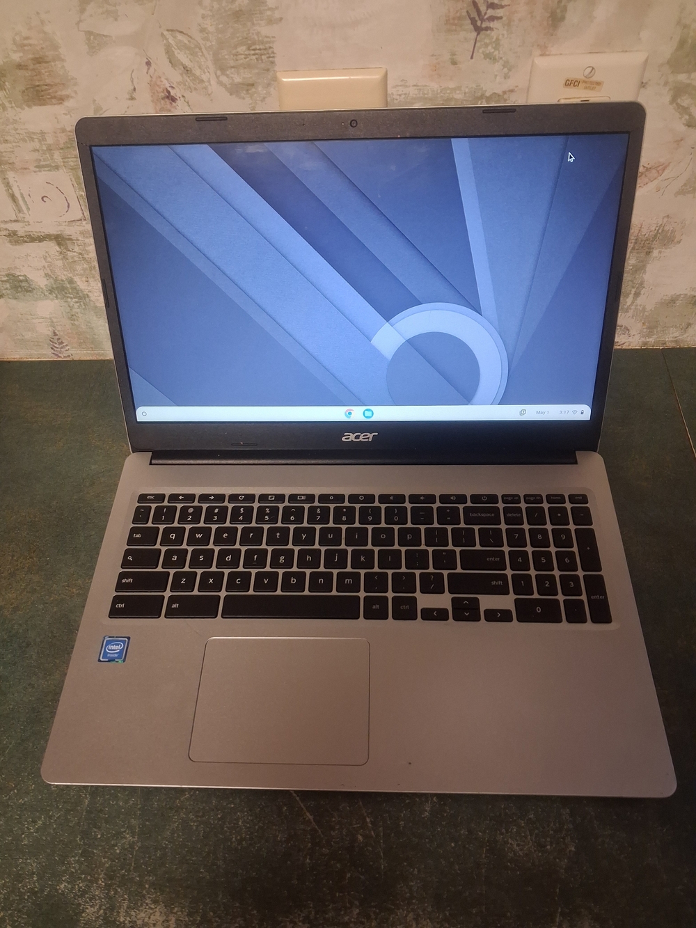Acer Chromebook Laptop in Silver with Black Keyboard